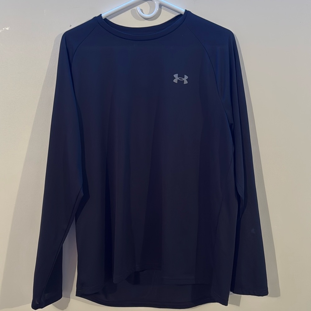 Under Armour Long Sleeve Dri fit shirt